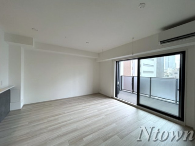 【居間・リビング】 | グランパセオ名駅那古野 | ゆったりとしたリビングです