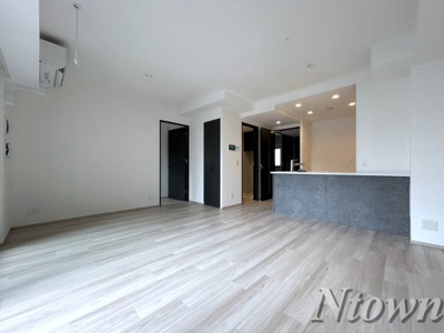 【居間・リビング】 | グランパセオ名駅那古野 | リビングです