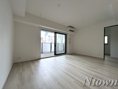 【居間・リビング】 | グランパセオ名駅那古野 | ゆったりとした居間です