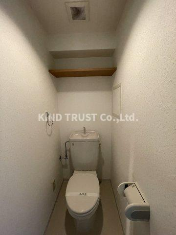 エスリード同心第3のトイレ|ゆったりとした空間のトイレです