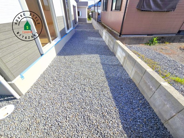 宮崎市田野町井倉モデル（3号棟）の庭|お庭で自由な時間を過ごせます。