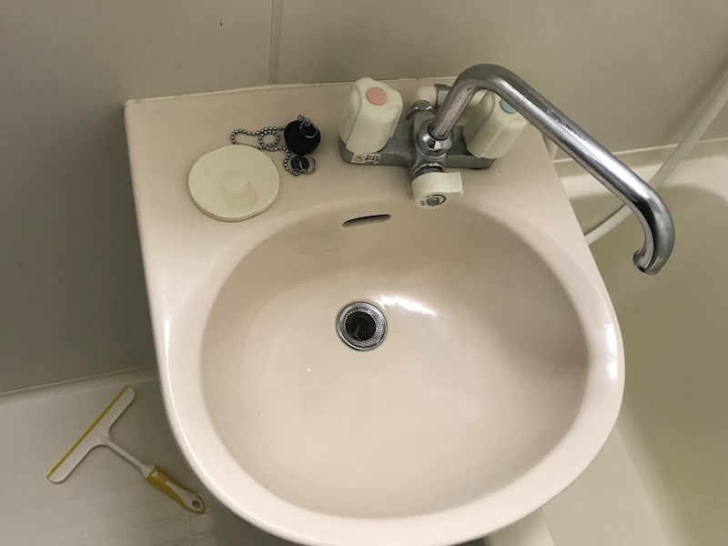 アヴニールAKISHINの洗面所