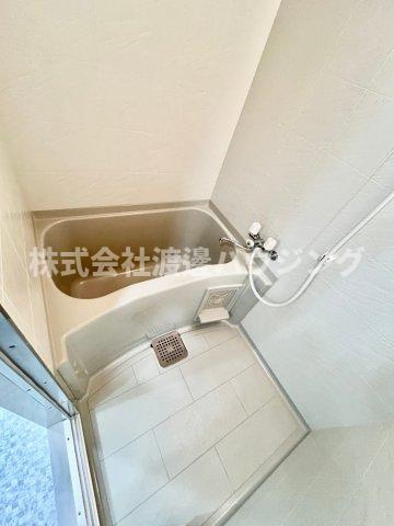 サングレートESAKAⅡの浴室