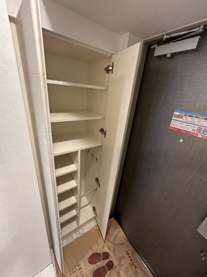 ★シューズボックス★
