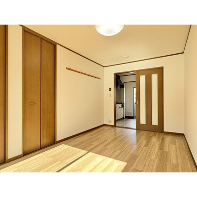 【居間・リビング】 | 洋室