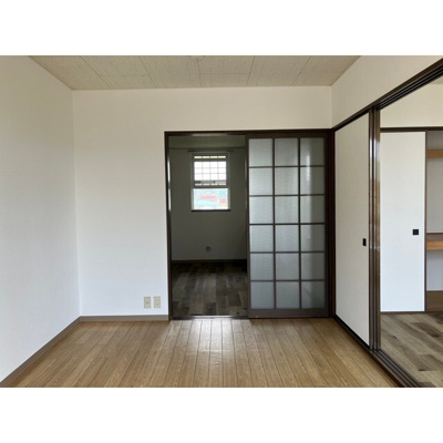 【居間・リビング】 | 洋室・南西側