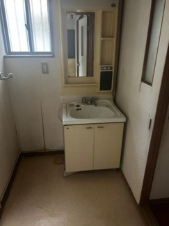 【独立洗面台】