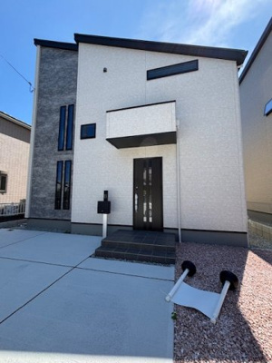 【外観】 | 明石市上ノ丸3丁目　新築戸建B号棟　仲介手数料無料！ | 外観もきれいです