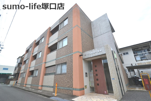 エーデル阪部十番館の外観