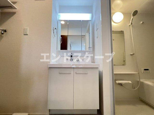 カサソレイユの洗面所|高崎、前橋エリアのお部屋探しはエンドスケープまで！お客様の理想お聞かせ下さい♪