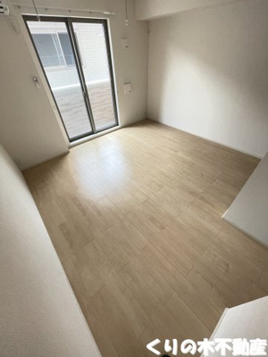 【内装】 | グランディール本町Ａ | 明るい室内です