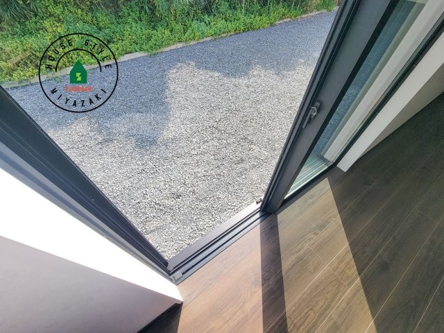 都城市乙房町（D号棟）のバルコニー|将来的にウッドデッキなど施工して、素敵なバルコニースペースを活用できます。