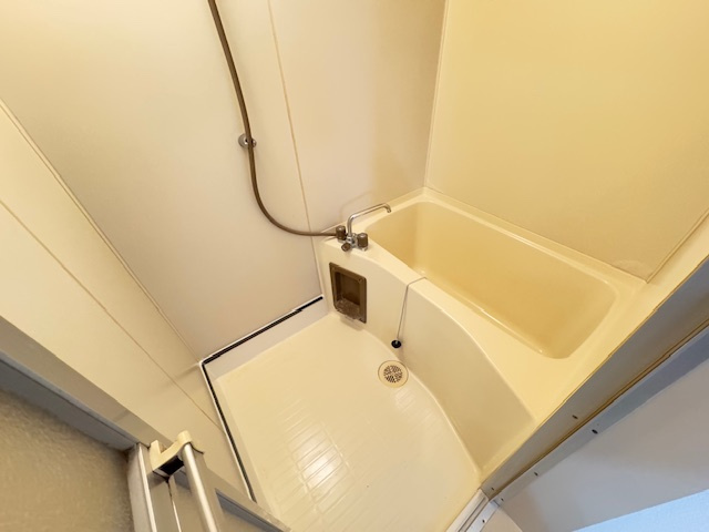 エステートピア桐の浴室