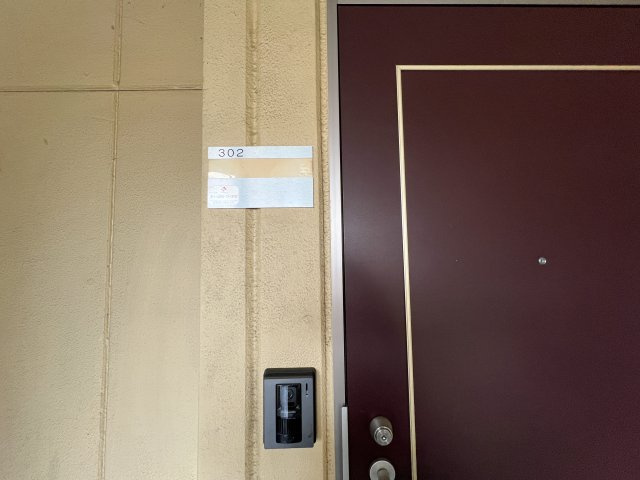 ハイツM2の玄関