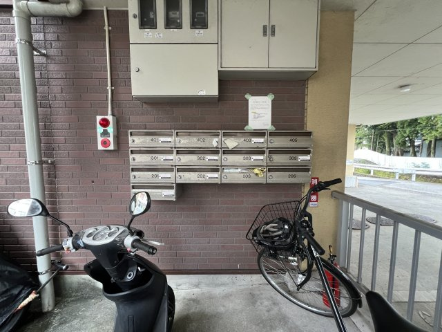 ハイツM2のその他共用部分|集合ポスト