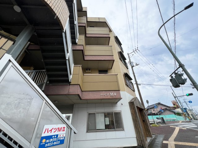 ハイツM2の外観