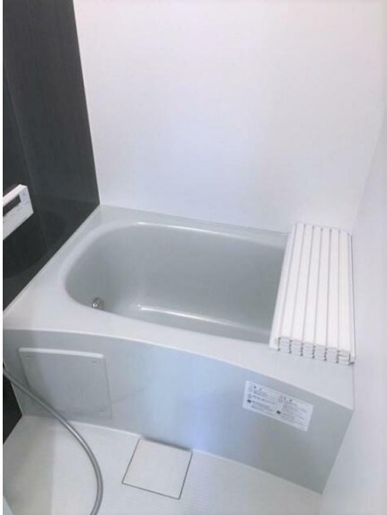 SAKURA Terrace Eの浴室