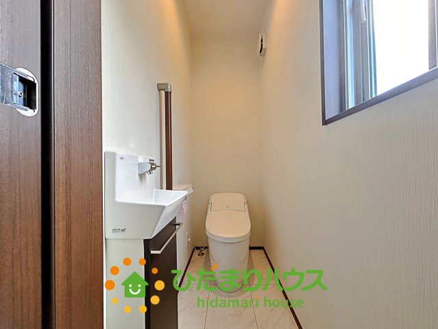 加須市馬内　中古一戸建て　のトイレ