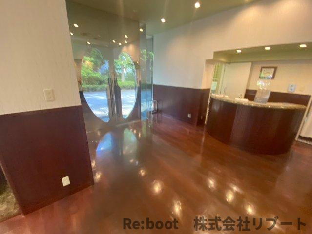 グリーンパーク船橋のエントランス