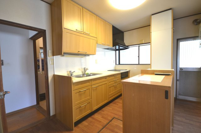 堺市中区辻之　戸建のキッチン