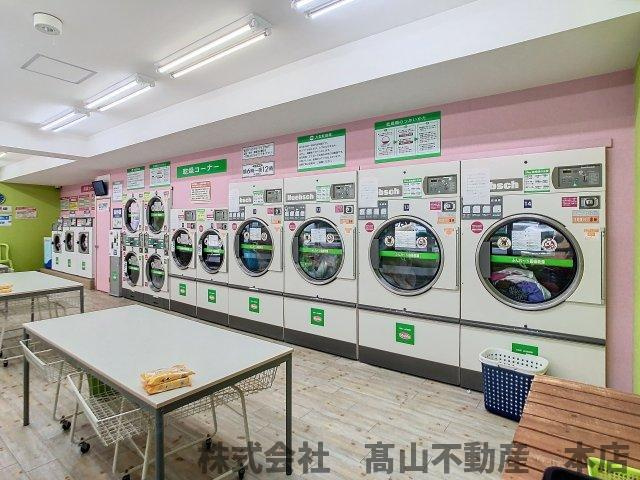 峯ビル　1Fテナントのその他