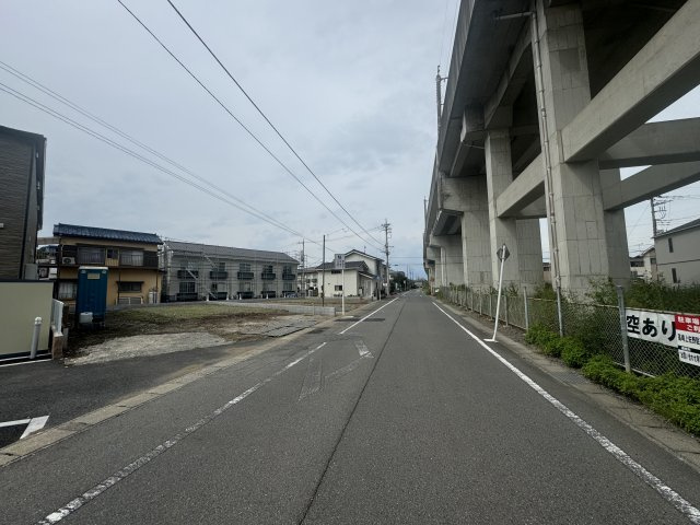新築　高崎市上佐野町1期　2号棟の前面道路含む現地写真|北東側接道幅員約7.2ｍ