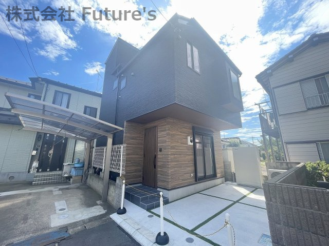 三郷市栄1丁目　新築戸建　全1棟の外観|デザイン性のあるオシャレな外観です
