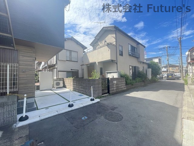 三郷市栄1丁目　新築戸建　全1棟の前面道路含む現地写真|前面道路含む現地写真です。