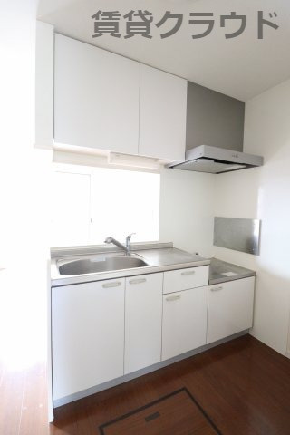 向日葵のキッチン|清潔感あるキッチンは料理も楽しくできそうです！