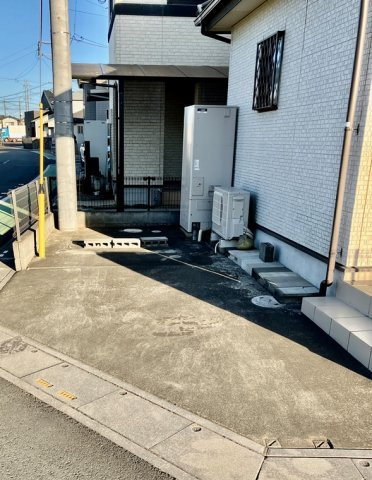 下石戸下戸建の駐車場