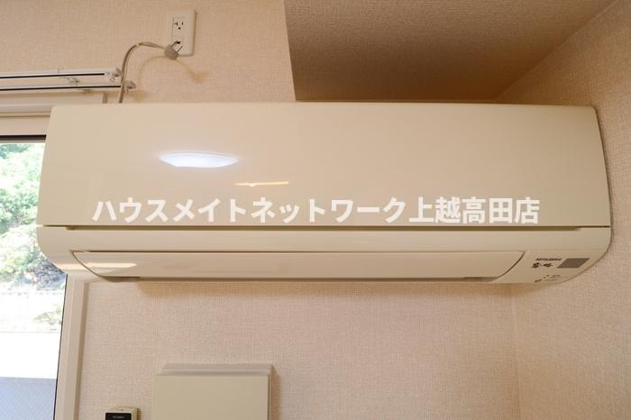 サンリジェールの設備|備え付けエアコン