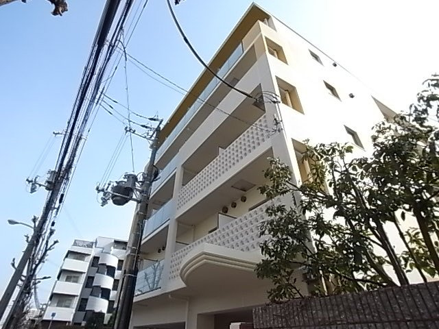 アロハマリーナの外観