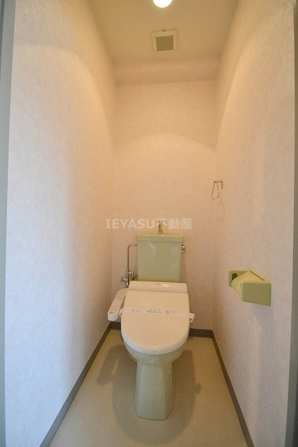 広島市中区江波南３丁目の賃貸マンションのトイレ