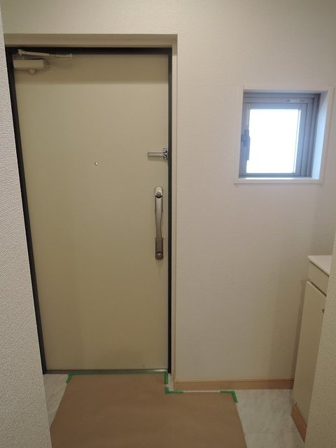 シンプルで使いやすい玄関です☆
