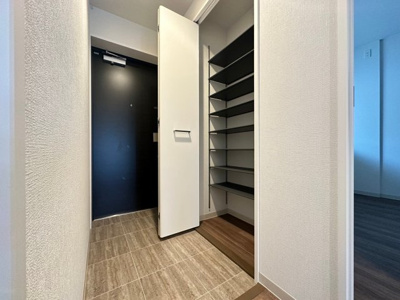 【玄関】 | ペンギンズマンション箕面新稲