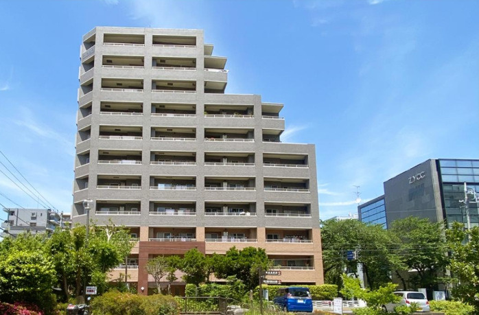 グローリオ木場公園の外観