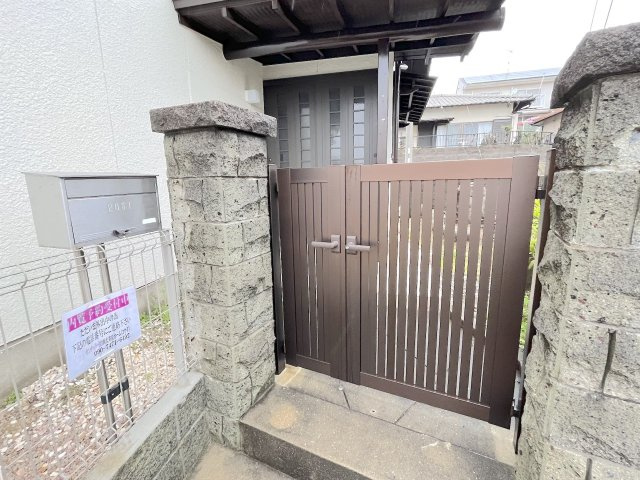 【玄関】 | 太宰府市高雄5丁目　戸建て