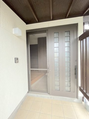 【玄関】 | 太宰府市高雄5丁目　戸建て