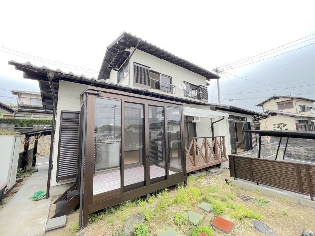 【外観】 | 太宰府市高雄5丁目　戸建て | 2021年に外壁・屋根塗装実施。耐震補強・防蟻処置も行いました