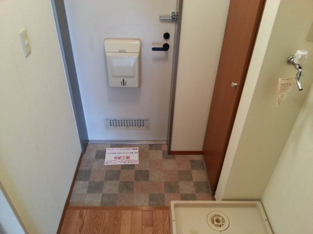 コンフォート津田沼の玄関