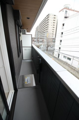 【バルコニー】 | アゼリア | 他号室参考写真