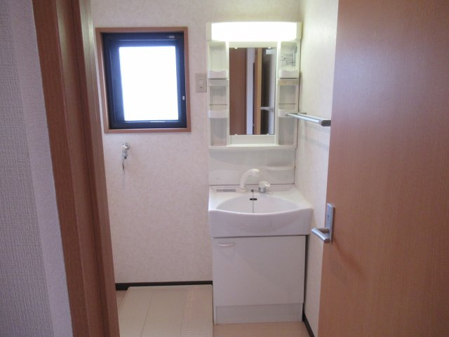 シャンティーユの独立洗面台