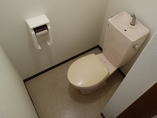 エスポワール富田のトイレ