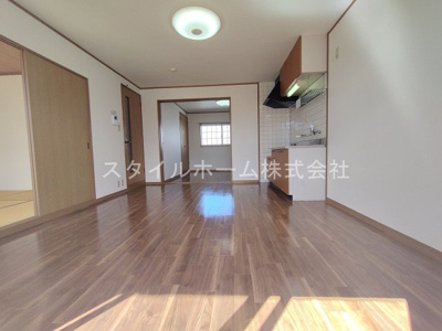 【内装】 | レガーロ寿里B