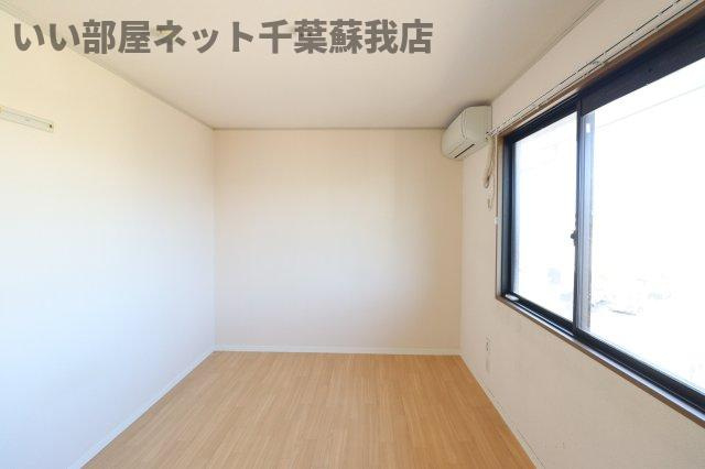 フローラフォンテＢの洋室|洋室です