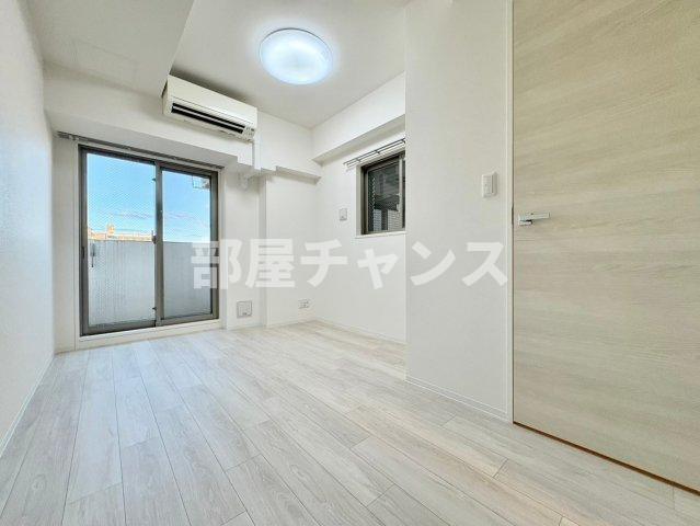 エステムプラザ名古屋D.C.2027　の居間・リビング