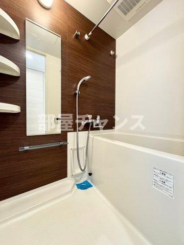 エステムプラザ名古屋D.C.2027　の浴室