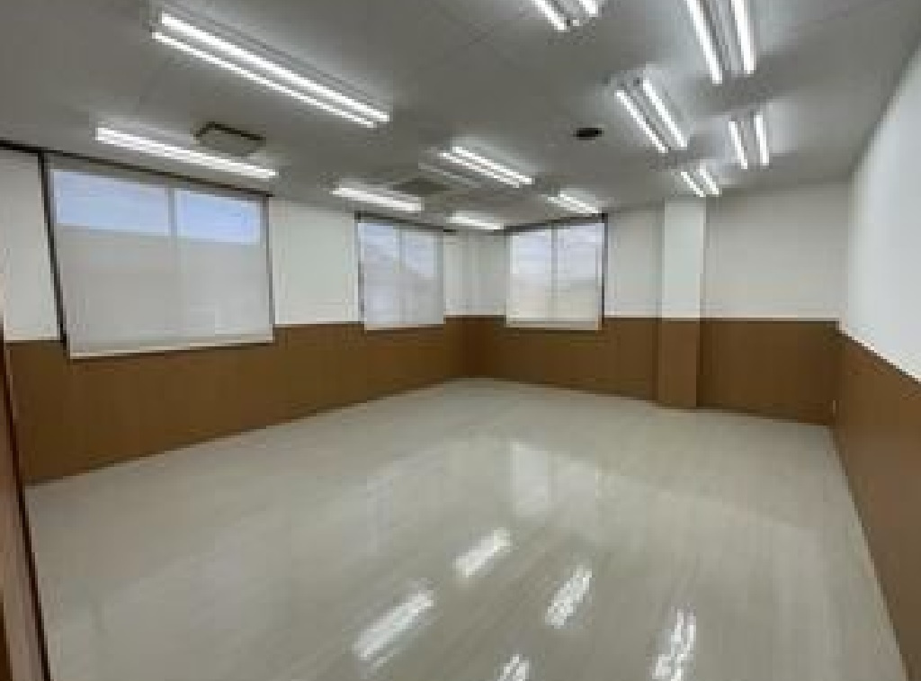 小山市神鳥谷5丁目　店舗事務所の内装