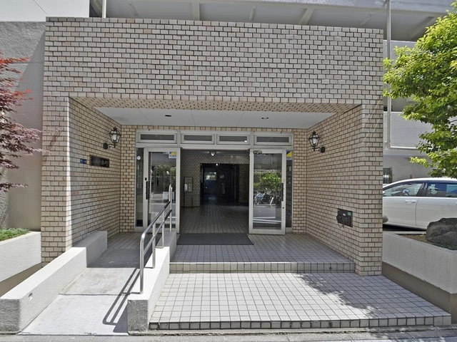 パシフィック浜町　5階　リ　フォーム済のエントランス
