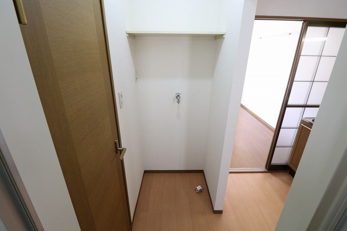 フローラ春日のその他|洗濯機置き場